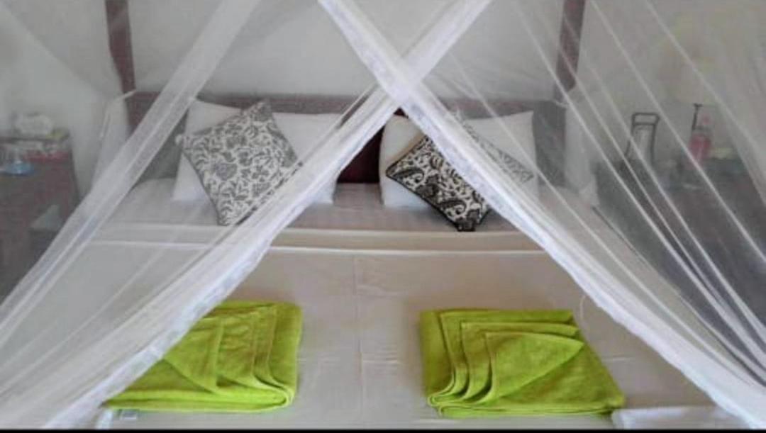 Beach House Kalukatiya - Family Villa, Seaview Room, Garden Room ดิคเวลลา ภายนอก รูปภาพ